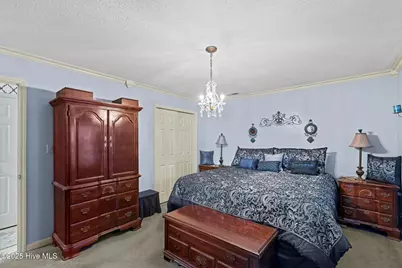 508 University Drive, Jacksonville, NC 28546 - Photo 29