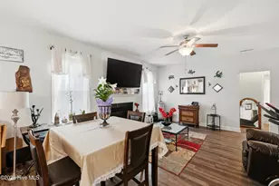 106 Periwinkle St, Burgaw, NC 28425 - Photo 5