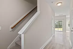 302 S Stingray Ln, Sneads Ferry, NC 28460 - Photo 3
