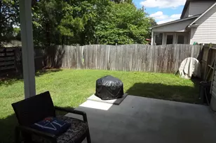 205 S Pointe Dr, Winterville, NC 28590 - Photo 11