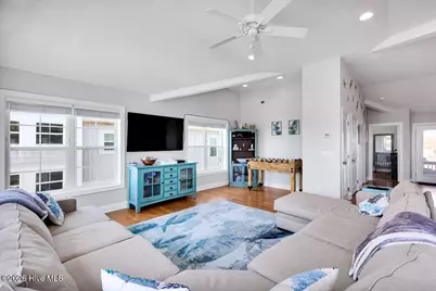 118 W Dolphin Drive, Oak Island, NC 28465 - Photo 17