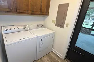 3208 Ellsworth Dr, Greenville, NC 27834 - Photo 17