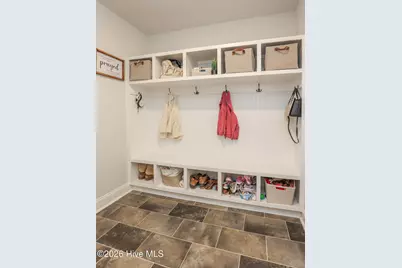 907 Eakins Lane, Richlands, NC 28574 - Photo 9