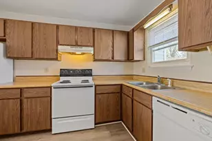 208 Yaupon Dr, Jacksonville, NC 28546 - Photo 13
