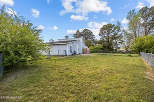 208 Yaupon Dr, Jacksonville, NC 28546 - Photo 41