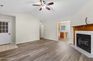 110 Stone Ct, Jacksonville, NC 28540 - Photo 7
