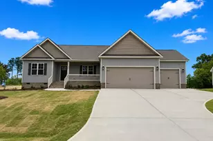 126 Tee Dr, Selma, NC 27576 - Photo 1