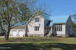 609 Mills Rd, Oriental, NC 28571 - Photo 1