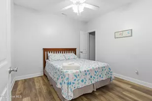 360 Island Rd, Harkers Island, NC 28531 - Photo 35