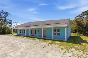 360 Island Rd, Harkers Island, NC 28531 - Photo 65