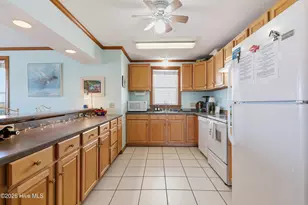 710 Waynick Blvd, Wrightsville Beach, NC 28480 - Photo 15