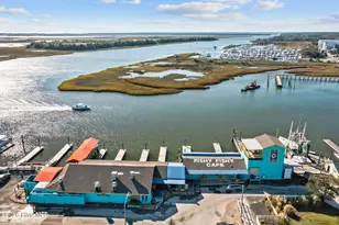 228 NE 38th St, Oak Island, NC 28465 - Photo 59