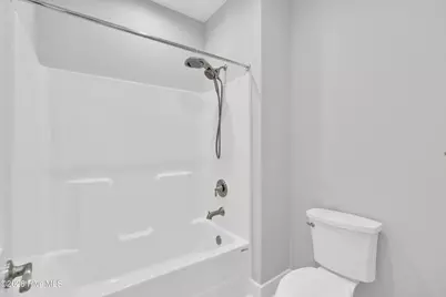 228 NE 38th Street, Oak Island, NC 28465 - Photo 23