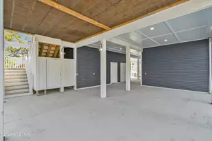 228 NE 38th St, Oak Island, NC 28465 - Photo 37