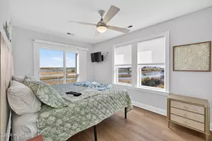 321 N New River Dr, Surf City, NC 28445 - Photo 39