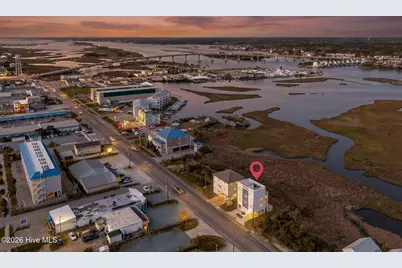 321 N New River Drive, Surf City, NC 28445 - Photo 5
