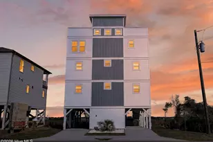 321 N New River Dr, Surf City, NC 28445 - Photo 1