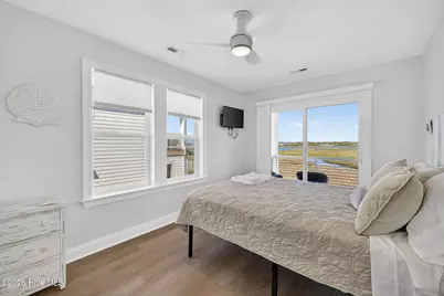 321 N New River Drive, Surf City, NC 28445 - Photo 31