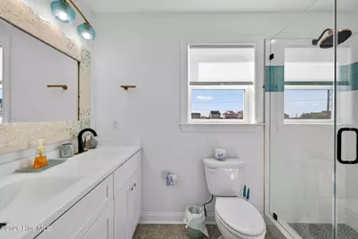 321 N New River Drive, Surf City, NC 28445 - Photo 33
