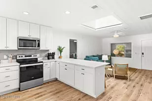 238 NE 70th St, Oak Island, NC 28465 - Photo 7
