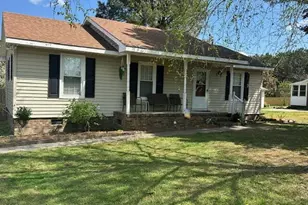 609 Benson Dr, Tarboro, NC 27886 - Photo 1