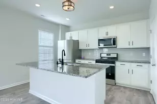 1009 Josh Ct, Greenville, NC 27834 - Photo 9