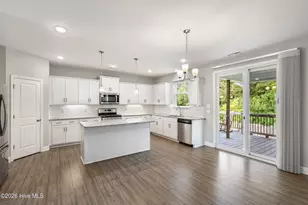 1005 Terraces Ln, Hampstead, NC 28443 - Photo 11
