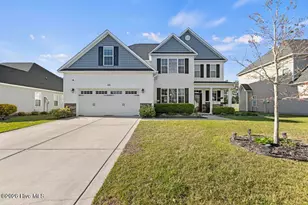 616 High Tide Dr, Sneads Ferry, NC 28460 - Photo 1