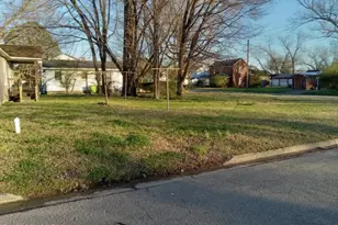 408 N Catherine St, Ahoskie, NC 27910 - Photo 11