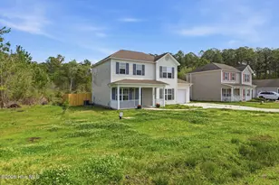 108 Blossom Court, Maple Hill, NC 28454 - Photo 3