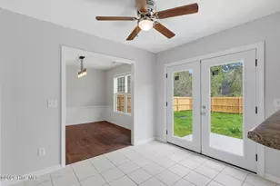 108 Blossom Court, Maple Hill, NC 28454 - Photo 11