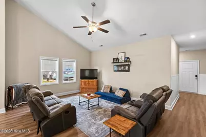 628 Weeping Willow Lane, Jacksonville, NC 28540 - Photo 13
