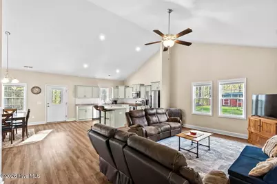 628 Weeping Willow Lane, Jacksonville, NC 28540 - Photo 15