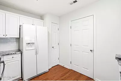 625 Spencer Farlow Drive #30, Carolina Beach, NC 28428 - Photo 17