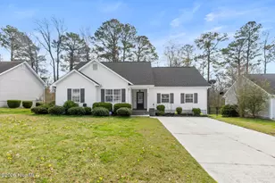 423 Jasmine Ln, Jacksonville, NC 28546 - Photo 1
