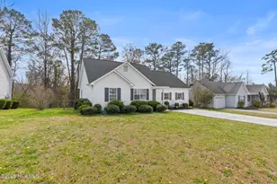 423 Jasmine Ln, Jacksonville, NC 28546 - Photo 3