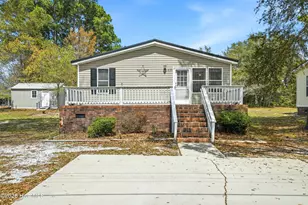 635 Dogwood Dr, Sunset Beach, NC 28468 - Photo 1