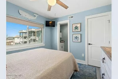 201 Carolina Beach Avenue S #207, Carolina Beach, NC 28428 - Photo 17
