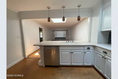 264 E Indiana Avenue, Southern Pines, NC 28387 - Photo 7