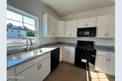 512 Bartley Street, Vass, NC 28394 - Photo 13