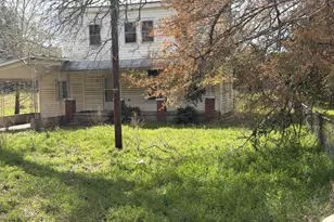 110 Hudson St, Pollocksville, NC 28573 - Photo 5