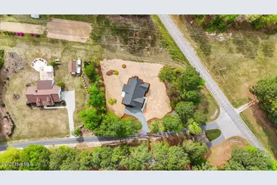 110 Trailcrest Drive, Rockingham, NC 28379 - Photo 17