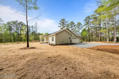 110 Trailcrest Drive, Rockingham, NC 28379 - Photo 7