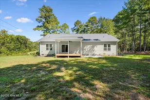 110 Trailcrest Dr, Rockingham, NC 28379 - Photo 9