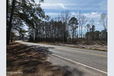 6879 Haynes Lennon Highway, Evergreen, NC 28438 - Photo 11