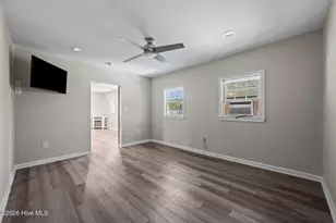 309 S Jenkins St, Holly Ridge, NC 28445 - Photo 19
