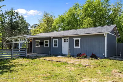 309 S Jenkins Street, Holly Ridge, NC 28445 - Photo 1