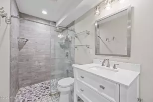 309 S Jenkins St, Holly Ridge, NC 28445 - Photo 21