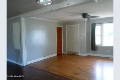209 Complex Street, Tabor City, NC 28463 - Photo 9