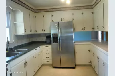 209 Complex Street, Tabor City, NC 28463 - Photo 7